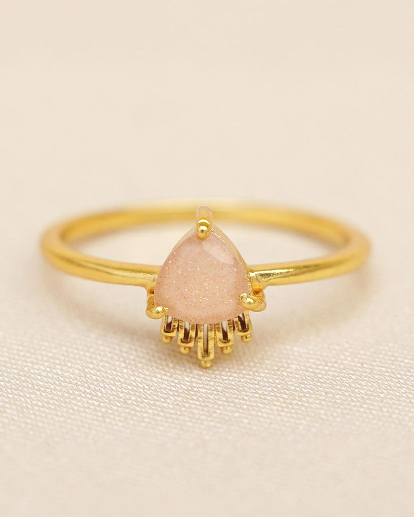 RING 4293 gold | peach moonstone