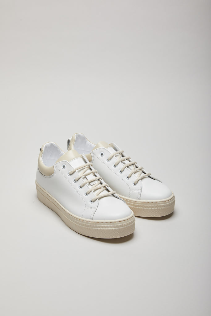 ENOLA Sneaker white